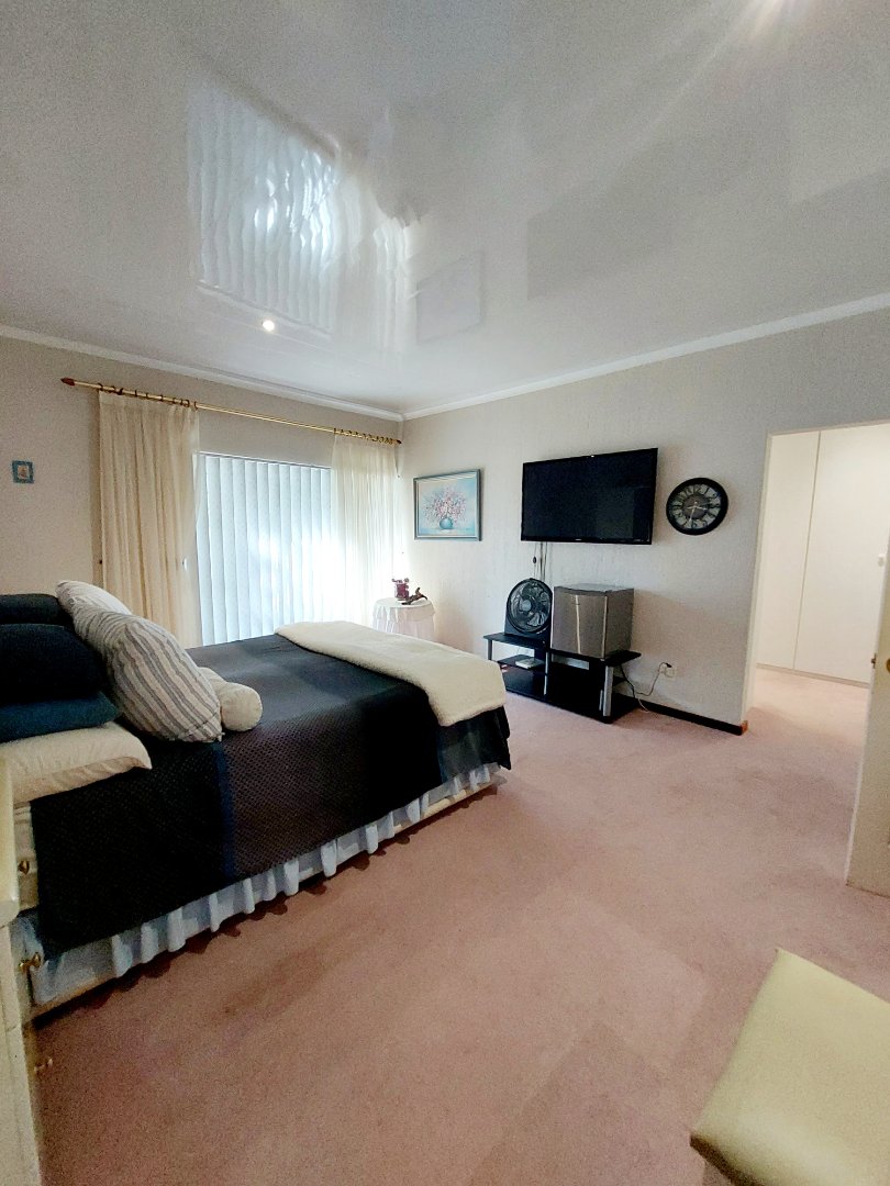 3 Bedroom Property for Sale in Flamwood North West